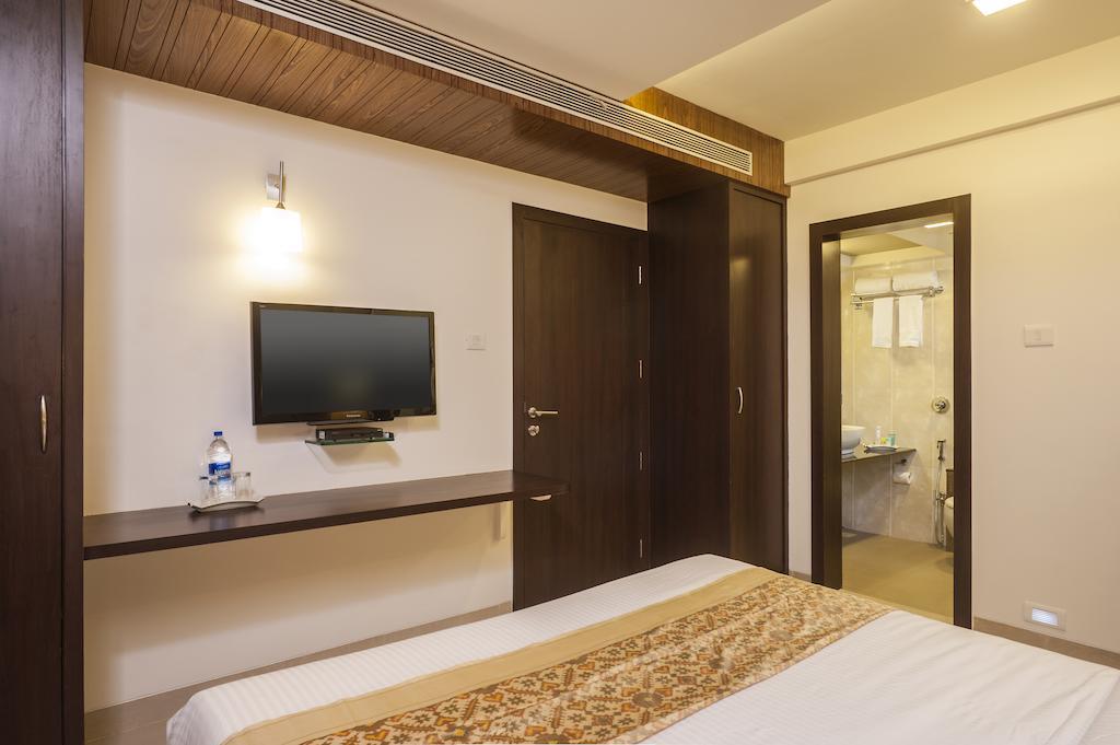 Vinstar Serviced Apartments Hinjawadi Phòng bức ảnh