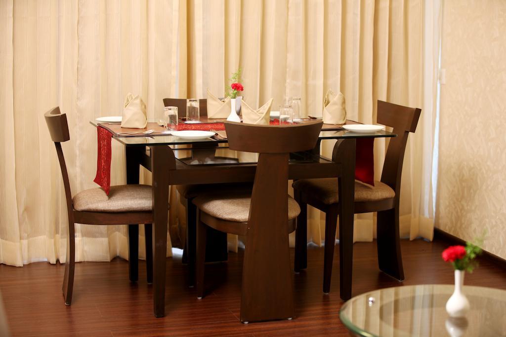 Vinstar Serviced Apartments Hinjawadi Ngoại thất bức ảnh