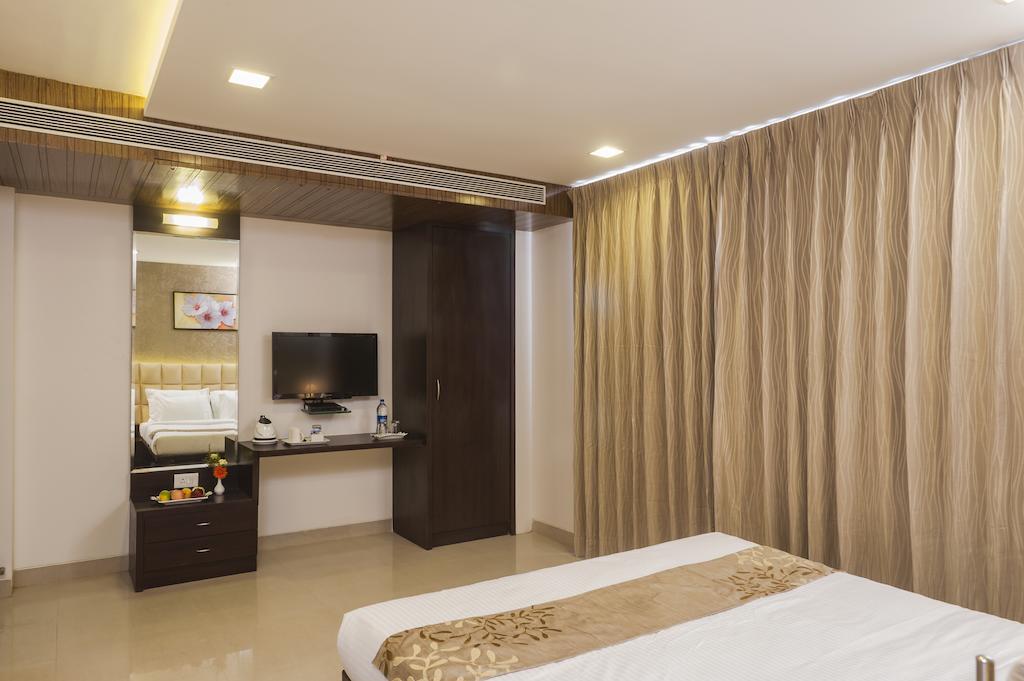 Vinstar Serviced Apartments Hinjawadi Ngoại thất bức ảnh